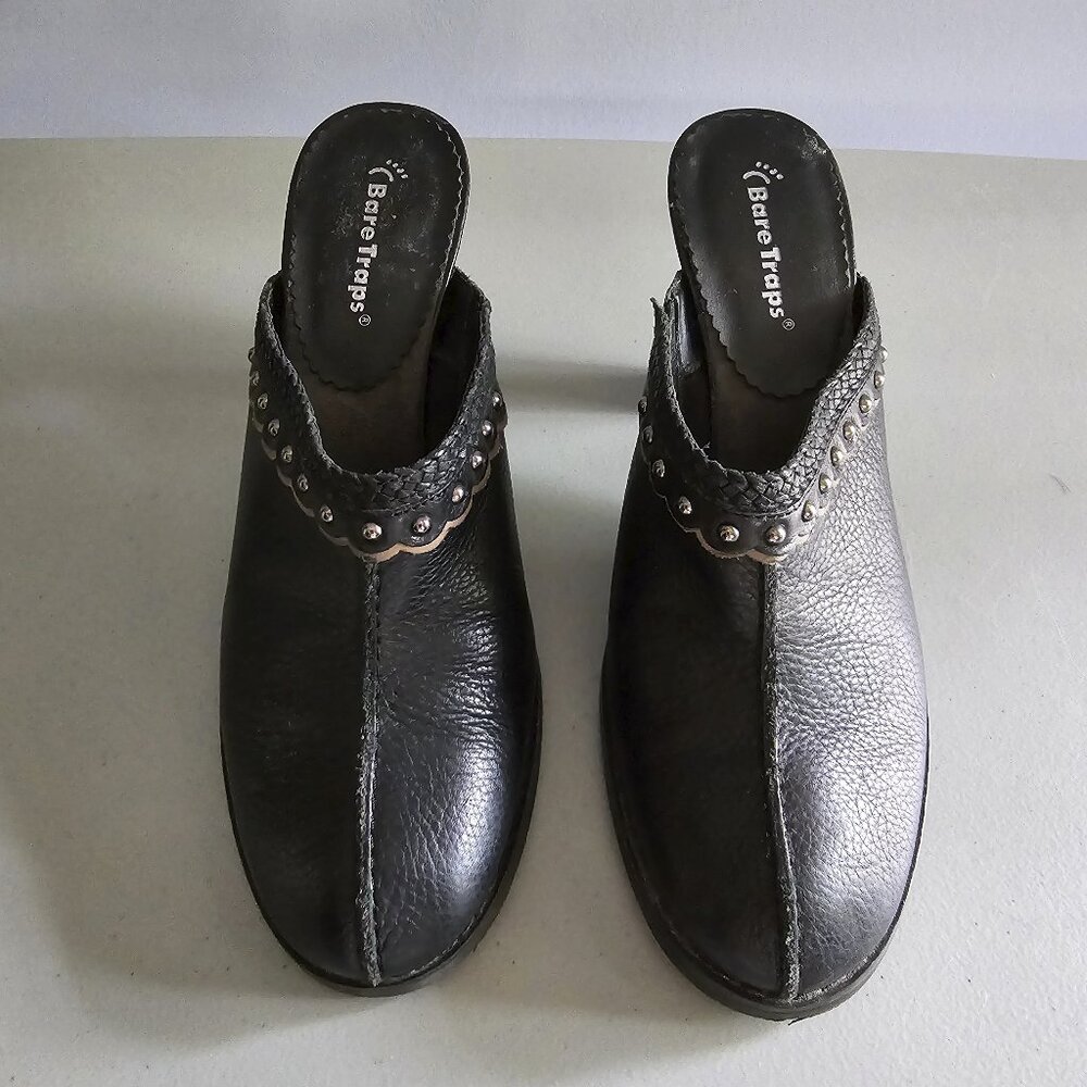 Bare Traps Leather Mules`